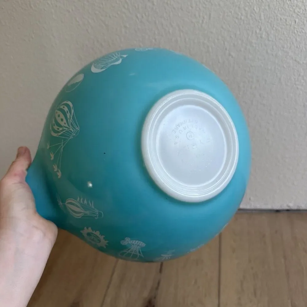 2 Vintage 1958 Pyrex Cinderella Hot Air Balloons Turquoise Batter Bowls